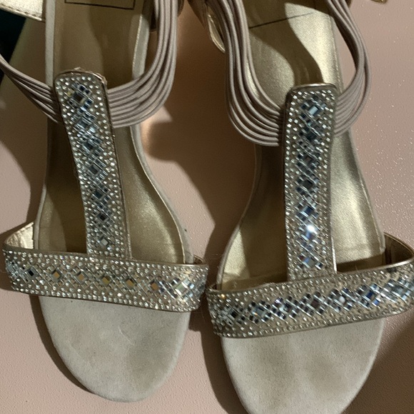 New York Transit Wedge Bling Sandals! - Picture 5 of 6